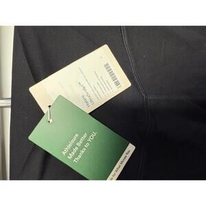 NWT Halara Full length black leggings ultra sculpt size Large NWT